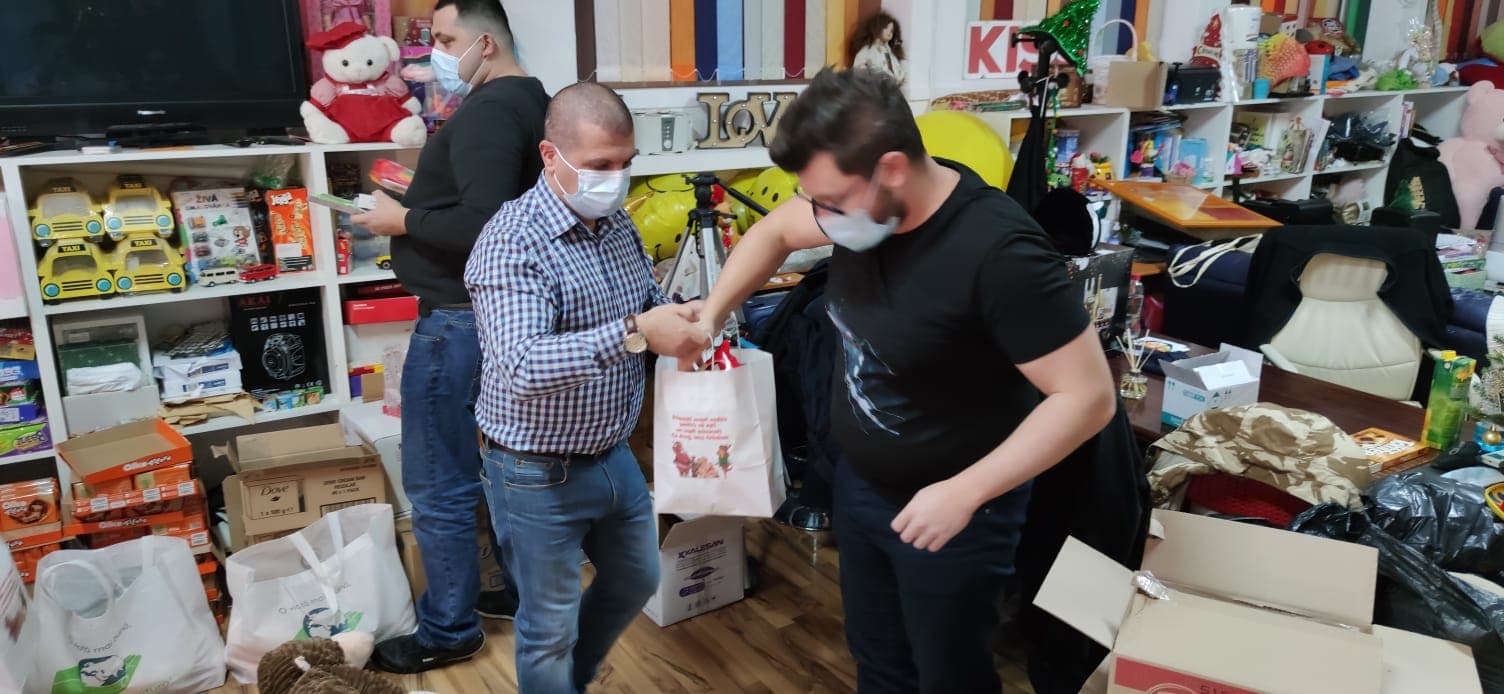 Taxiul Cu Bomboane - Decembrie 2020 - Photo 5